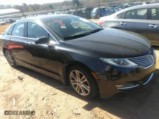 2013 Lincoln MKZ with VIN 3LN6L2GK3DR812737, listed as a IAAI auction lot 41863501 with 202,152 mi miles. Bid and sale history available at carsss.com. Image 1.