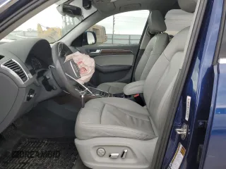2014 Audi Q5 Premium Plus z VIN WA1CMAFP8EA093616, wystawiony jako Copart lot #47926925 z przebiegiem 64 739 mil mil oraz Szkoda całkowita • Salvage title. Historia ofert i sprzedaży dostępna na DreamBid. Obrazek 7.