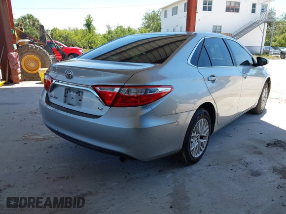 2017 Toyota Camry XLE with VIN 4T1BF1FK7HU631334, listed as a IAAI auction lot 42040087 with 116,728 mi miles. Bid and sale history available at carsss.com. Image 4.