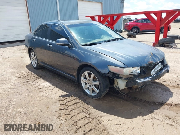2004 Acura TSX w/Navigation with VIN JH4CL96904C001604, listed as a IAAI auction lot 42142770 with 234,623 mi miles. Bid and sale history available at carsss.com. Image 1.
