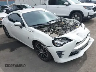 2019 Toyota 86 с VIN JF1ZNAA18K8700624, выставлен на аукционе IAAI как лот 42344754 с пробегом 109 380 миль миль и . История ставок и продаж доступна на DreamBid. Изображение 1.