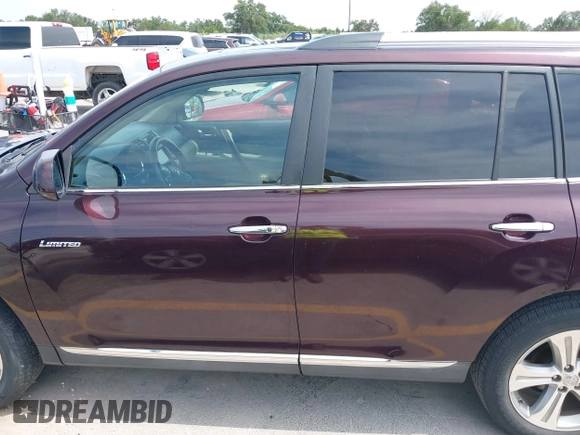2011 Toyota Highlander Limited with VIN 5TDYK3EH3BS035953, listed as a IAAI auction lot 42388693 with 236,073 mi miles and . Bid and sale history available at DreamBid. Image 14.