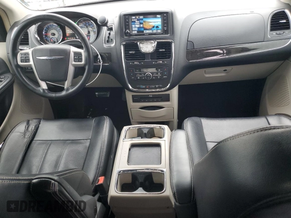 2015 Chrysler Town & Country Touring-L with VIN 2C4RC1CG4FR506913, listed as a Copart auction lot 82864954 with 104,778 mi miles and Salvage Title. Bid and sale history available at carsss.com. Image 8.