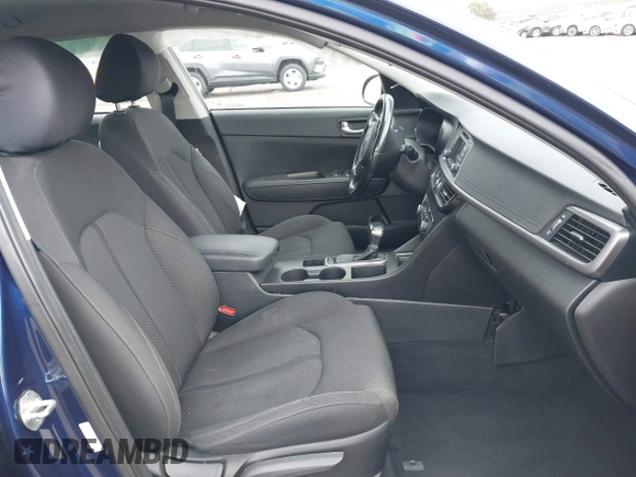 2016 Kia Optima LX Turbo with VIN 5XXGT4L11GG006576, listed as a IAAI auction lot 41666504 with 87,257 mi miles. Bid and sale history available at carsss.com. Image 5.