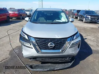2022 Nissan Rogue SV with VIN 5N1BT3BB6NC693707, listed as a IAAI auction lot 41547713 with 53,949 mi miles. Bid and sale history available at carsss.com. Image 12.