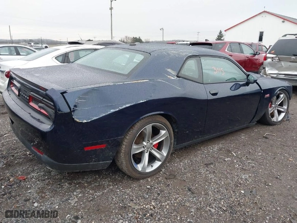 2015 Dodge Challenger R/T with VIN 2C3CDZAT1FH707230, listed as a IAAI auction lot 41113115 with 88,537 mi miles. Bid and sale history available at carsss.com. Image 4.