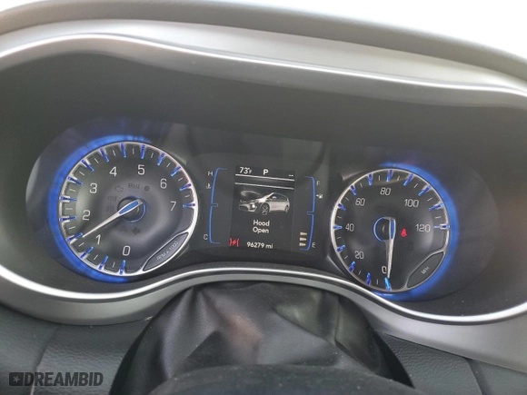 2018 Chrysler Pacifica Touring L with VIN 2C4RC1BGXJR189133, listed as a Copart auction lot 48592805 with 96,279 mi miles and Salvage Title. Bid and sale history available at carsss.com. Image 9.