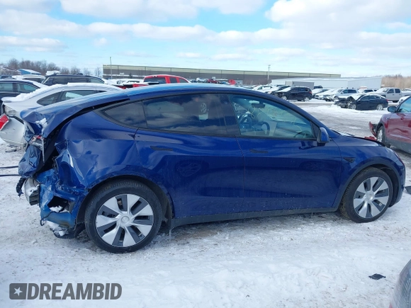 2021 Tesla Model Y Long Range with VIN 5YJYGDEE1MF083780, listed as a IAAI auction lot 41549308 with 37,372 mi miles and . Bid and sale history available at DreamBid. Image 14.