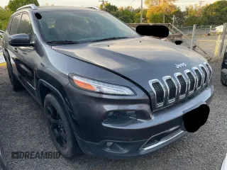 2017 Jeep Cherokee Latitude z VIN 1C4PJLCB4HW508135, wystawiony jako Copart lot #60176365 z przebiegiem 149 702 mil mil oraz Czysty tytuł • Clean title. Historia ofert i sprzedaży dostępna na DreamBid. Obrazek 1.