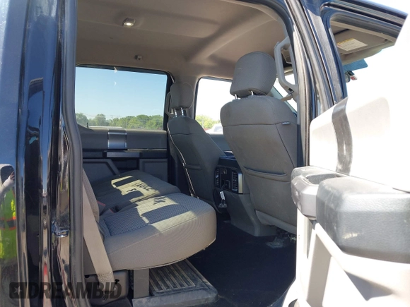 2018 Ford F-250 XL with VIN 1FT7W2BT3JEB65304, listed as a IAAI auction lot 42325685 with 172,771 mi miles and . Bid and sale history available at DreamBid. Image 8.