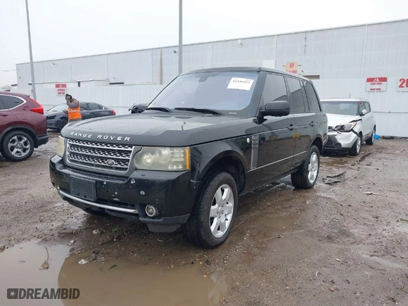 2010 Land Rover Range Rover SC with VIN SALMF1E47AA317554, listed as a IAAI auction lot 41446913 with 125,070 mi miles. Bid and sale history available at carsss.com. Image 2.