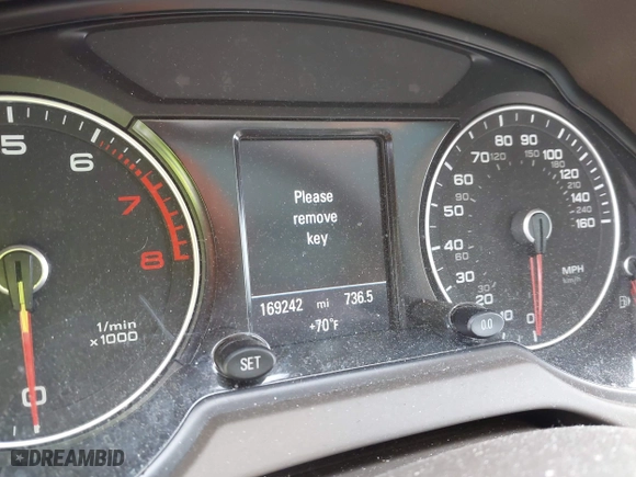 2015 Audi Q5 Premium Plus with VIN WA1LFAFP8FA099671, listed as a IAAI auction lot 42041178 with 169,242 mi miles. Bid and sale history available at carsss.com. Image 15.
