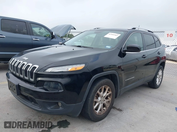 2018 Jeep Cherokee Latitude Plus z VIN 1C4PJLLB8JD537848, wystawiony jako IAAI lot #42105562 z przebiegiem 158 602 mil mil oraz . Historia ofert i sprzedaży dostępna na DreamBid. Obrazek 17.