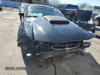 2001 Ford Mustang GT Deluxe with VIN 1FAFP42X81F208610, listed as a Copart auction lot 50938925 with 0 mi miles and Salvage Title. Bid and sale history available at carsss.com. Image 5.