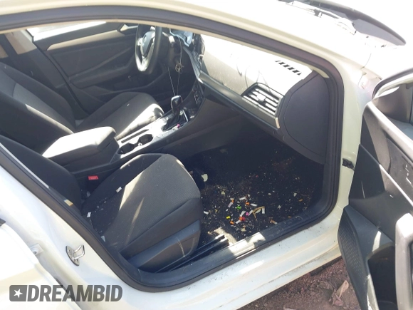 2021 Volkswagen Jetta S with VIN 3VWC57BU7MM036095, listed as a IAAI auction lot 42202141 with 75,516 mi miles and . Bid and sale history available at DreamBid. Image 5.