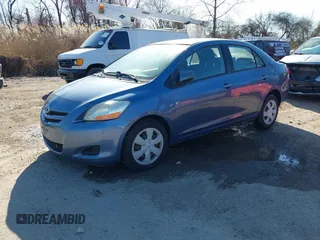 2008 Toyota Yaris with VIN JTDBT903184019529, listed as a IAAI auction lot 41801008 with 186,628 mi miles. Bid and sale history available at carsss.com. Image 2.