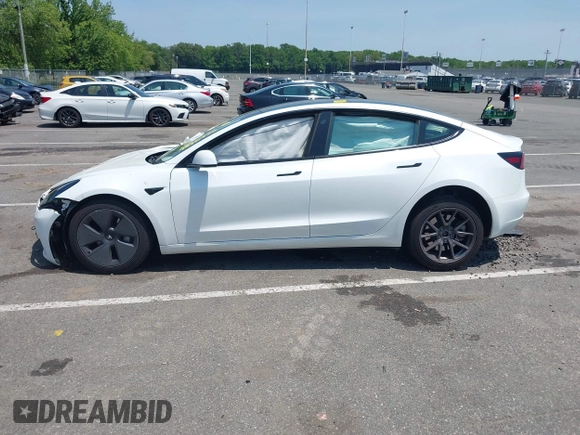 2023 Tesla Model 3 с VIN 5YJ3E1EAXPF645384, выставлен на аукционе IAAI как лот 42401955 с пробегом 18 031 миль миль и . История ставок и продаж доступна на DreamBid. Изображение 14.