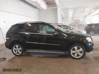 2011 Mercedes-Benz M-Class ML 350 with VIN 4JGBB8GB1BA649341, listed as a IAAI auction lot 41663724 with 197,042 mi miles. Bid and sale history available at carsss.com. Image 13.