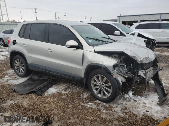 2011 Volkswagen Tiguan SEL with VIN WVGBV7AX3BW562761, listed as a Copart auction lot 85906534 with 84,635 mi miles and Salvage Title. Bid and sale history available at DreamBid. Image 4.