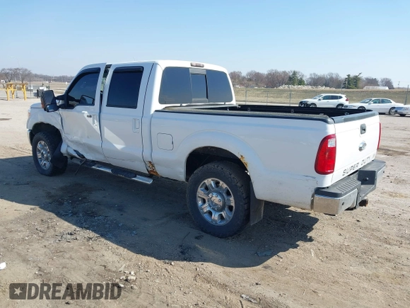 2014 Ford Super Duty F-250 SRW XL with VIN 1FT7W2B69EEA77339, listed as a IAAI auction lot 41792126 with 236,204 mi miles. Bid and sale history available at carsss.com. Image 3.