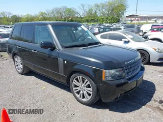 2010 Land Rover Range Rover HSE Lux z VIN SALMF1D42AA316698, wystawiony jako IAAI lot #42040914 z przebiegiem 82 615 mil mil oraz . Historia ofert i sprzedaży dostępna na DreamBid. Obrazek 1.