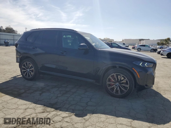2025 BMW X5 xDrive40i z VIN 5UX23EU09S9Y91362, wystawiony jako Copart lot #54255185 z przebiegiem 2 259 mil mil oraz Szkoda całkowita • Salvage title. Historia ofert i sprzedaży dostępna na DreamBid. Obrazek 4.