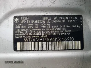 2006 BMW 3 Series 325i z VIN WBAVB13596KX46910, wystawiony jako Copart lot #60641585 z przebiegiem Nie podano mil oraz Nie do naprawy • Non repairable. Historia ofert i sprzedaży dostępna na DreamBid. Obrazek 12.