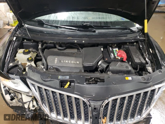 2012 Lincoln MKX with VIN 2LMDJ8JK5CBL12279, listed as a Copart auction lot 44218985 with 111,768 mi miles and Salvage Title. Bid and sale history available at DreamBid. Image 11.
