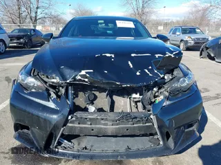 2016 Lexus IS 300/350 z VIN JTHCM1D21G5013287, wystawiony jako IAAI lot #41496289 z przebiegiem 128 464 mil mil oraz . Historia ofert i sprzedaży dostępna na DreamBid. Obrazek 12.