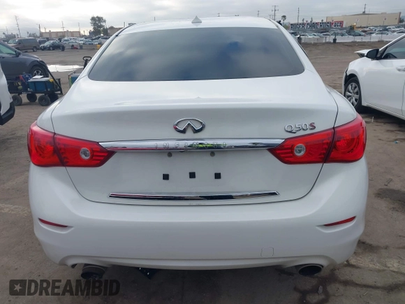 2014 Infiniti Q50 Premium with VIN JN1BV7AP0EM688888, listed as a IAAI auction lot 41537933 with 114,260 mi miles and . Bid and sale history available at carsss.com. Image 16.