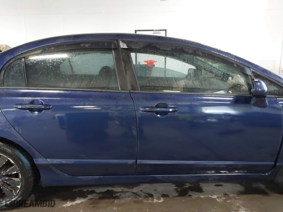 2010 Honda Civic Sdn EX with VIN 19XFA1F88AE008804, listed as a IAAI auction lot 41720695 with 221,503 mi miles. Bid and sale history available at carsss.com. Image 13.