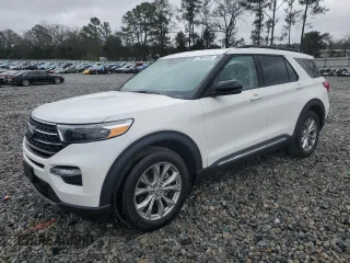 2024 Ford Explorer XLT with VIN 1FMSK7DH0RGA83277, listed as a Copart auction lot 47961435 with 7,448 mi miles and Salvage Title. Bid and sale history available at carsss.com. Image 1.