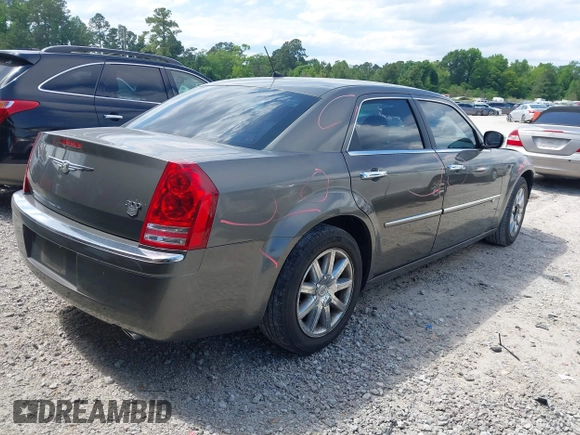 2008 Chrysler 300 C Hemi z VIN 2C3KA63H78H119766, wystawiony jako IAAI lot #42183222 z przebiegiem 149 245 mil mil oraz . Historia ofert i sprzedaży dostępna na DreamBid. Obrazek 4.
