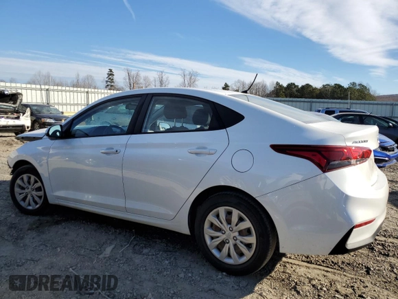 2019 Hyundai Accent SE with VIN 3KPC24A39KE052888, listed as a Copart auction lot 82880054 with 83,663 mi miles and Salvage Title. Bid and sale history available at carsss.com. Image 2.