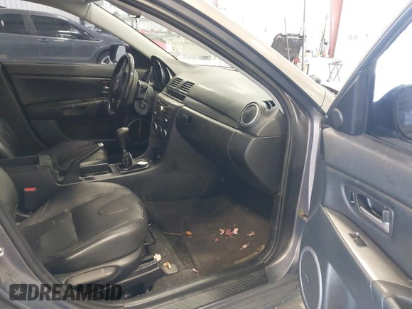 2007 Mazda 3 S Touring with VIN JM1BK323171727261, listed as a IAAI auction lot 41976272 with 158,520 mi miles and . Bid and sale history available at DreamBid. Image 5.
