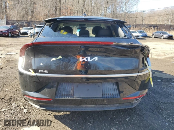 2022 Kia EV6 Wind z VIN KNDC34LAXN5065979, wystawiony jako Copart lot #46663755 z przebiegiem 19 077 mil mil oraz Szkoda całkowita • Salvage title. Historia ofert i sprzedaży dostępna na DreamBid. Obrazek 6.