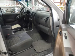 2005 Nissan Pathfinder LE with VIN 5N1AR18W65C701894, listed as a IAAI auction lot 41835924 with 175,623 mi miles. Bid and sale history available at carsss.com. Image 5.