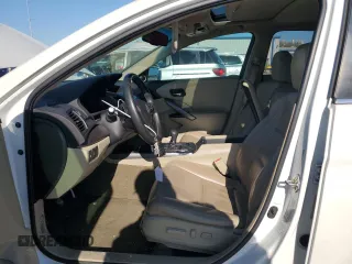 2015 Acura RDX Tech Pkg with VIN 5J8TB3H57FL014060, listed as a Copart auction lot 47317745 with 118,036 mi miles and Salvage Title. Bid and sale history available at carsss.com. Image 7.