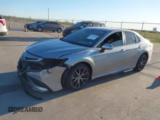 2021 Toyota Camry SE Nightshade with VIN 4T1T11AK3MU431765, listed as a IAAI auction lot 41835850 with 69,295 mi miles and . Bid and sale history available at carsss.com. Image 2.