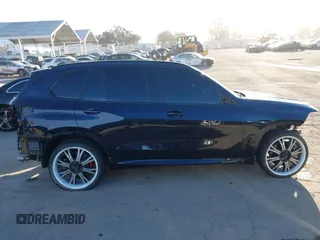 2024 BMW X5 xDrive40i z VIN 5UX23EU07R9V23529, wystawiony jako IAAI lot #41612999 z przebiegiem 18 886 mil mil oraz . Historia ofert i sprzedaży dostępna na DreamBid. Obrazek 14.