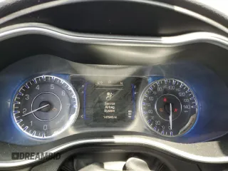 2015 Chrysler 200 Limited with VIN 1C3CCCAB7FN655195, listed as a Copart auction lot 55352195 with 147,546 mi miles and Clean Title. Bid and sale history available at carsss.com. Image 9.