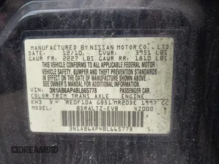 2011 Nissan Sentra S with VIN 3N1AB6AP4BL665778, listed as a IAAI auction lot 42378962 with Not provided miles and . Bid and sale history available at DreamBid. Image 9.