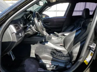 2016 BMW M3 z VIN WBS8M9C58G5D30271, wystawiony jako Copart lot #47298135 z przebiegiem Nie podano mil oraz Szkody całkowita. Historia ofert i sprzedaży dostępna na DreamBid. Obrazek 7.