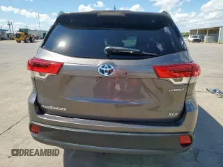 2018 Toyota Highlander Hybrid XLE with VIN 5TDJGRFH1JS045075, listed as a Copart auction lot 62717515 with 81,774 mi miles and Salvage title. Bid and sale history available at DreamBid. Image 6.