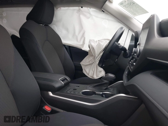 2023 Toyota Highlander L with VIN 5TDKDRAH0PS015840, listed as a IAAI auction lot 41537337 with 31,525 mi miles and . Bid and sale history available at DreamBid. Image 5.
