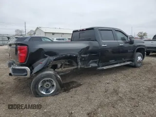 2022 Chevrolet Silverado 3500HD LTZ with VIN 1GC4YUEY4NF272944, listed as a Copart auction lot 81699974 with 37,531 mi miles and Salvage Title. Bid and sale history available at carsss.com. Image 3.