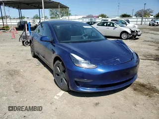 2023 Tesla Model 3 z VIN 5YJ3E1EA2PF462187, wystawiony jako Copart lot #50172395 z przebiegiem 70 225 mil mil oraz Szkoda całkowita • Salvage title. Historia ofert i sprzedaży dostępna na DreamBid. Obrazek 11.