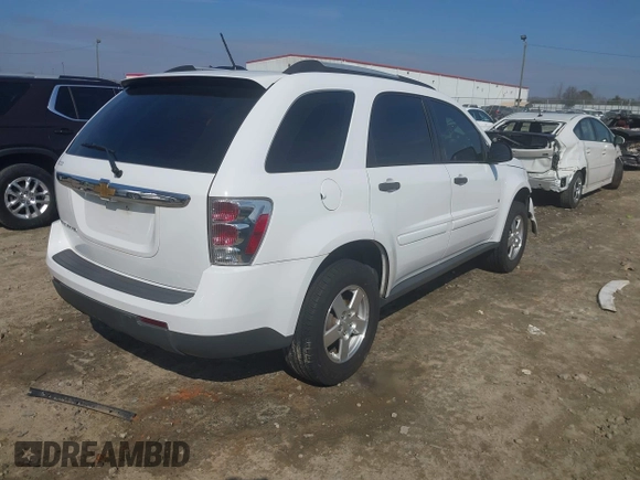 2007 Chevrolet Equinox LS with VIN 2CNDL13F876099694, listed as a IAAI auction lot 41503664 with 116,165 mi miles. Bid and sale history available at carsss.com. Image 4.