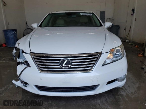 2012 Lexus LS 460 z VIN JTHCL5EF1C5014428, wystawiony jako Copart lot #60993515 z przebiegiem 110 429 mil mil oraz Szkoda całkowita • Salvage title. Historia ofert i sprzedaży dostępna na DreamBid. Obrazek 5.