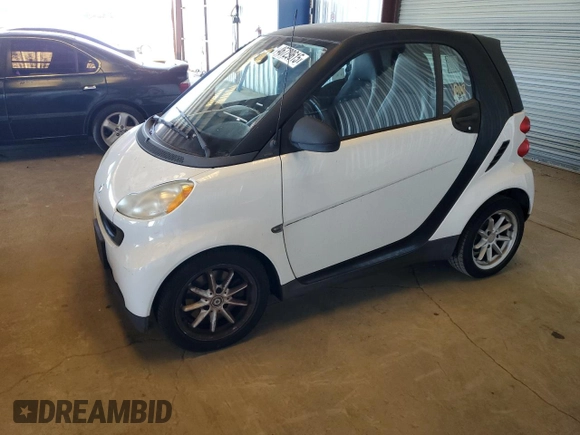 2008 Smart fortwo Pure with VIN WMEEJ31X68K171434, listed as a Copart auction lot 46729615 with 36,305 mi miles and Clean title. Bid and sale history available at DreamBid. Image 1.